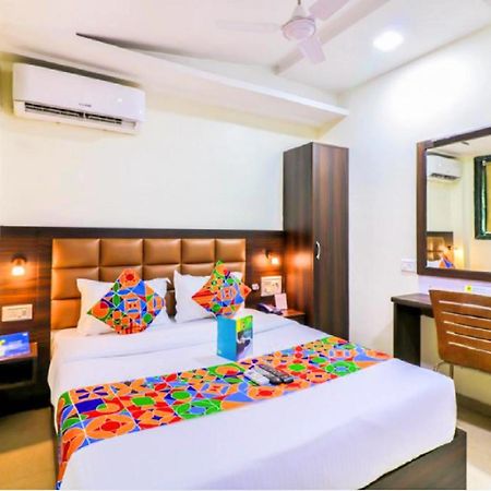 Fabhotel Galaxy Suite Mumbai  Buitenkant foto