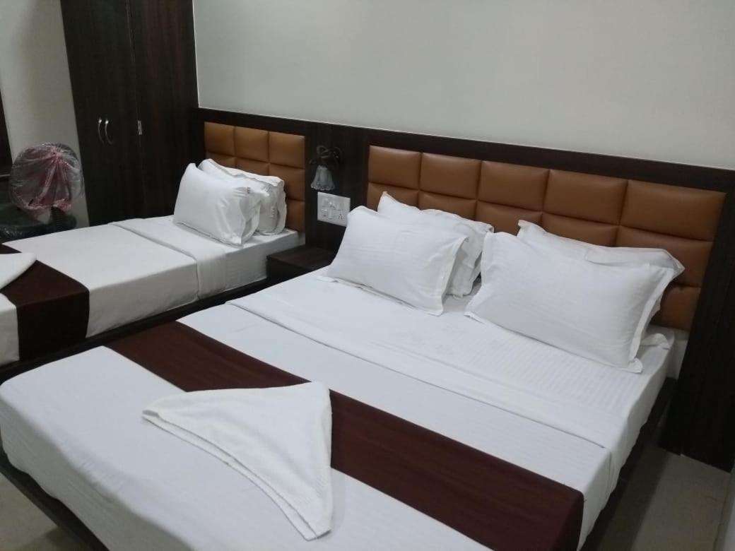 Fabhotel Galaxy Suite Mumbai  Buitenkant foto